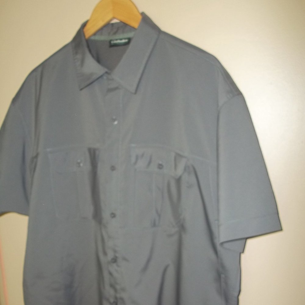 Cabela's X-large short sleeve button down shirt